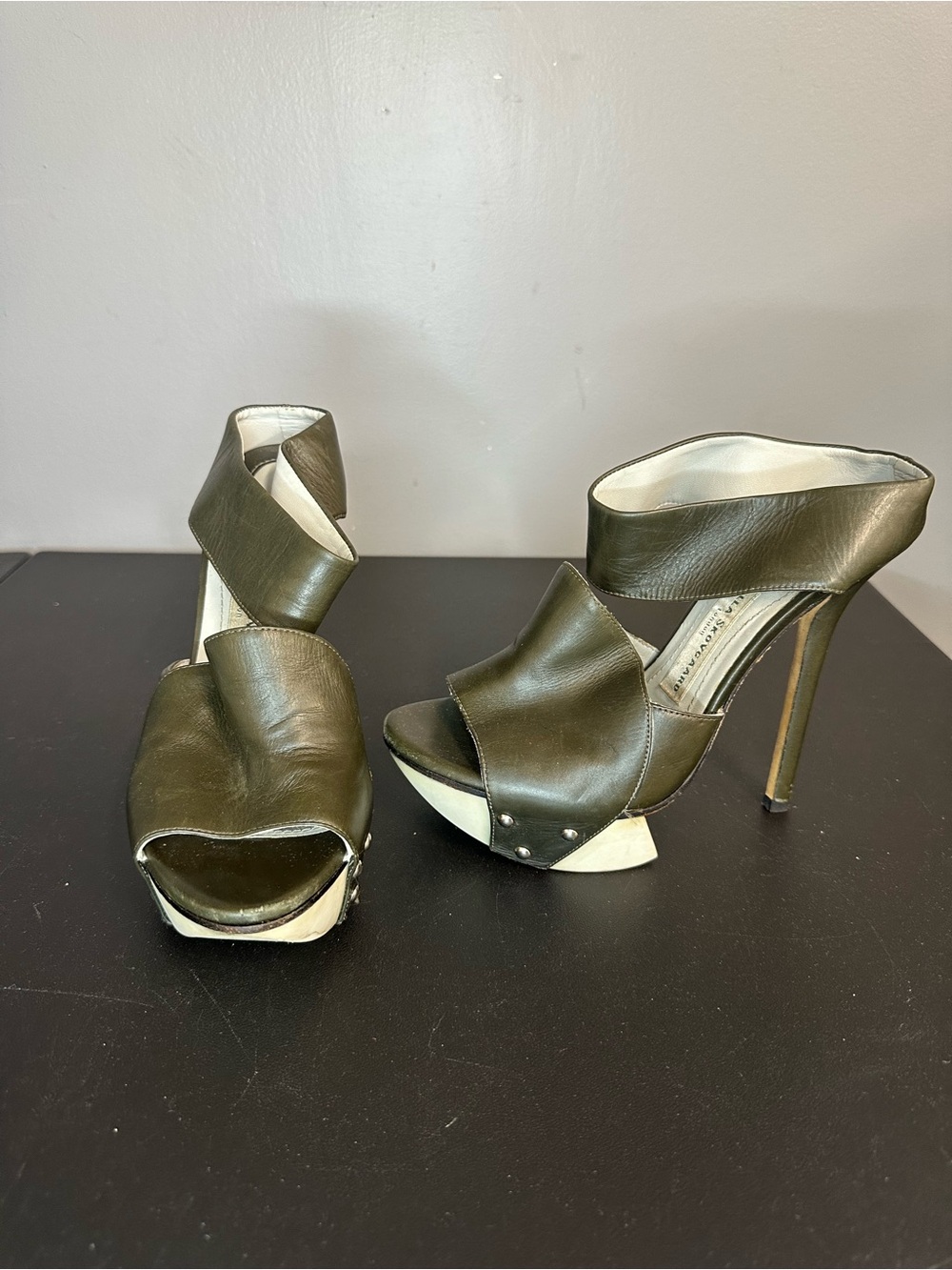 Camilla Skovgaard Olive Leather High-Heel Platform Sandals